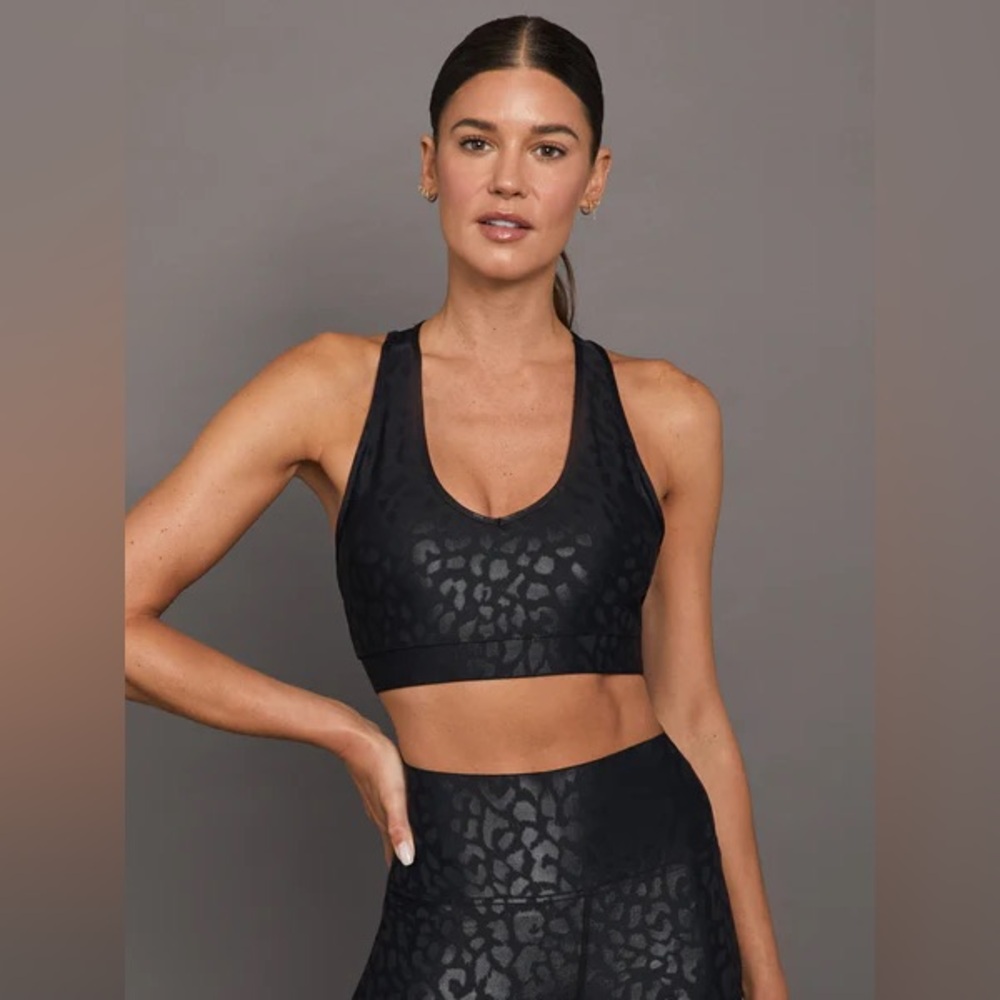 Carbon38 Action Bra 2.0 in Leopard Takara Shine